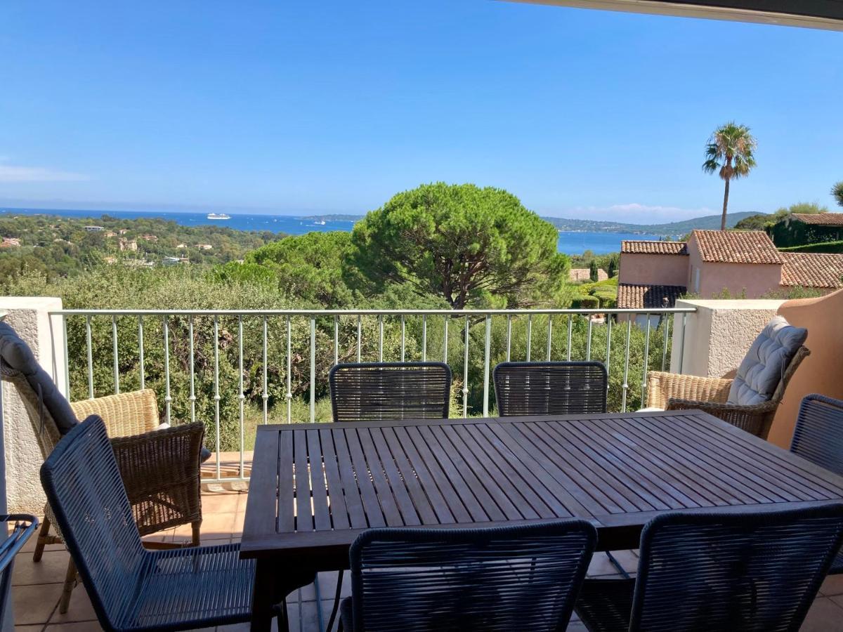 Les Restanques vue mer 3 chambres bastide Grimaud Extérieur photo