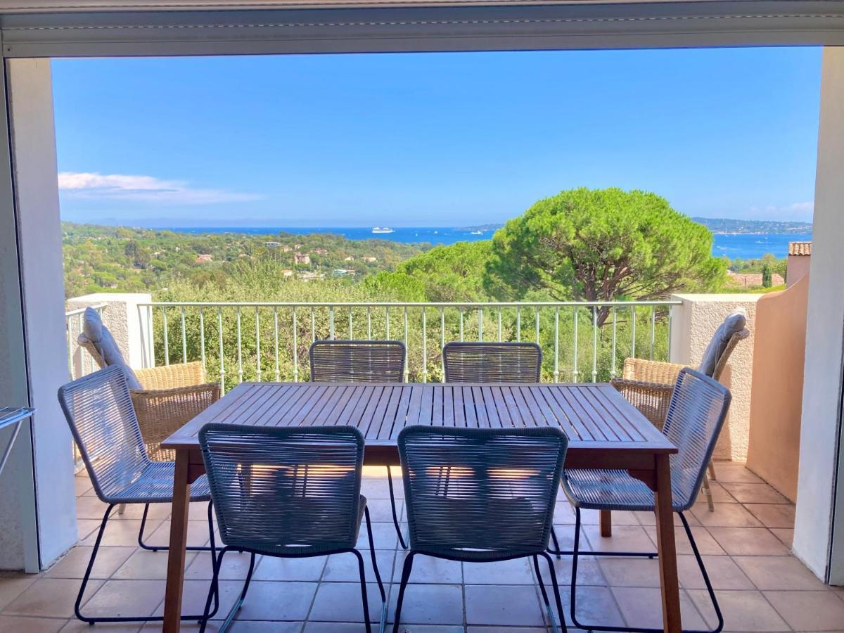 Les Restanques vue mer 3 chambres bastide Grimaud Extérieur photo