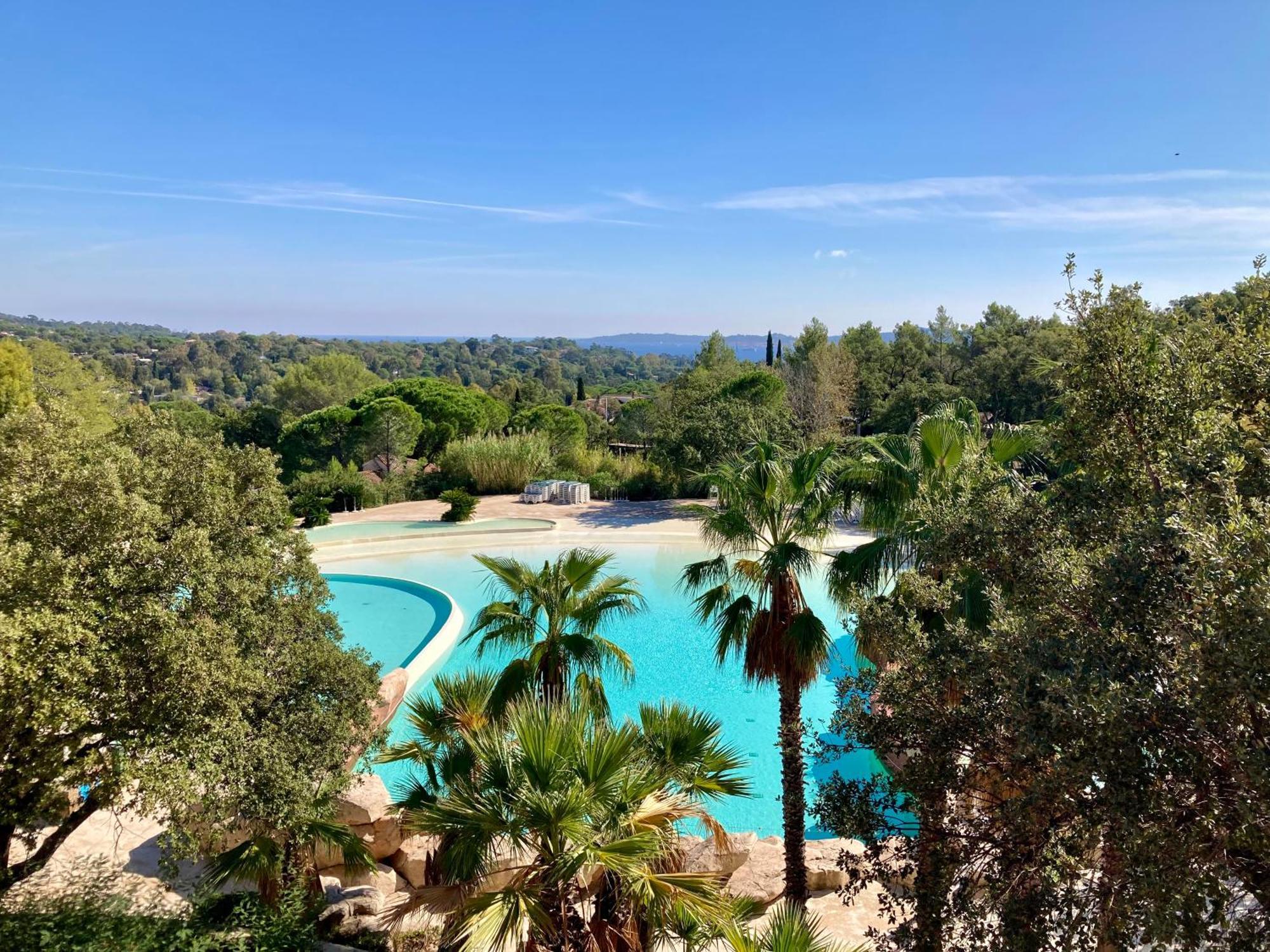 Les Restanques vue mer 3 chambres bastide Grimaud Extérieur photo